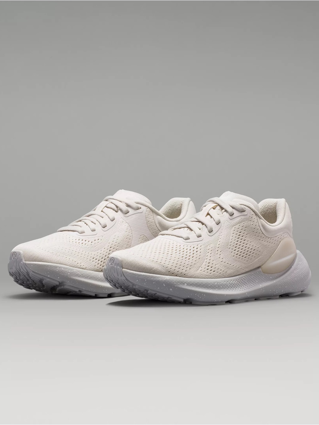 Like New Lululemon Womens Beyondfeel Running Shoe Size 7